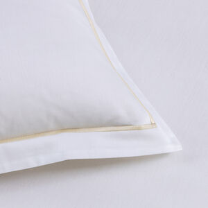 slide 3 Camelia Duvet Cover