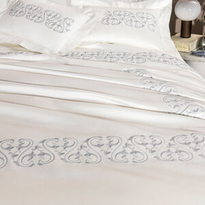 slide 5 Ornate Medallion Embroidered Duvet Cover