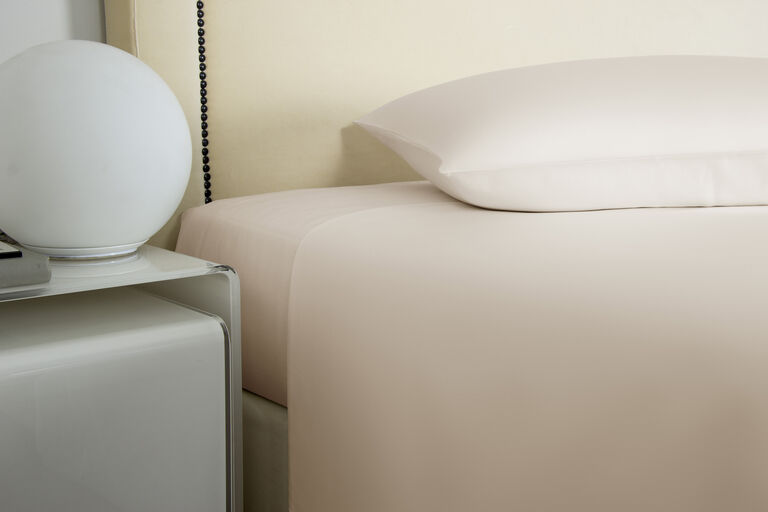 slide 2 Cotton Sateen Fitted Bottom Sheet