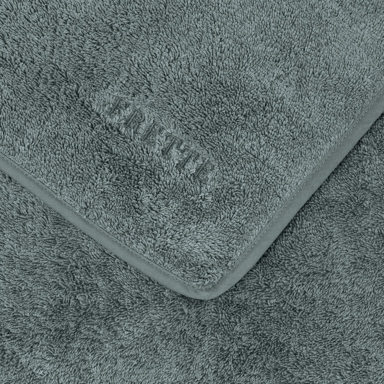 slide 5 Unito Bath Towel