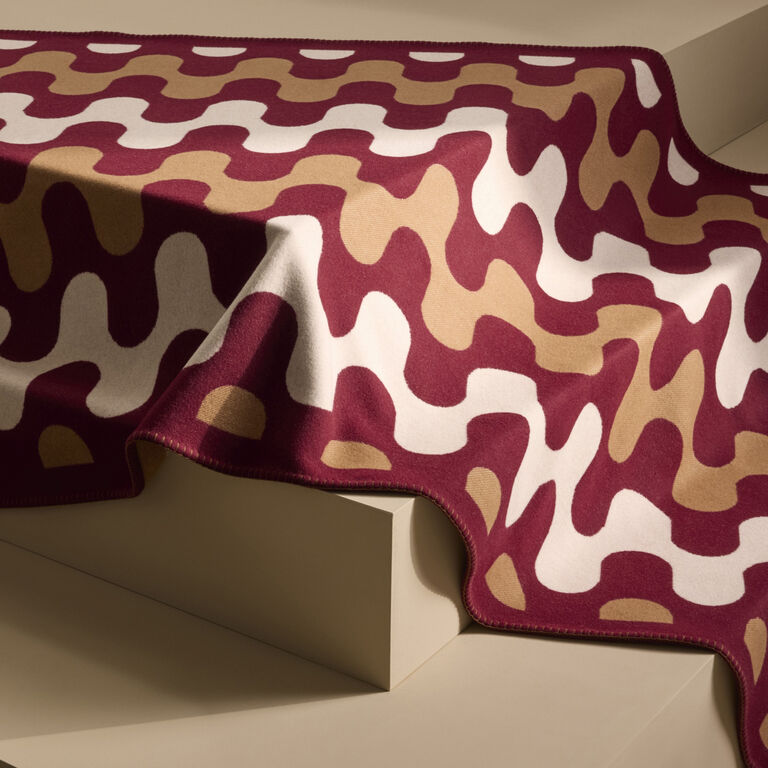 slide 6 Modernism Throw