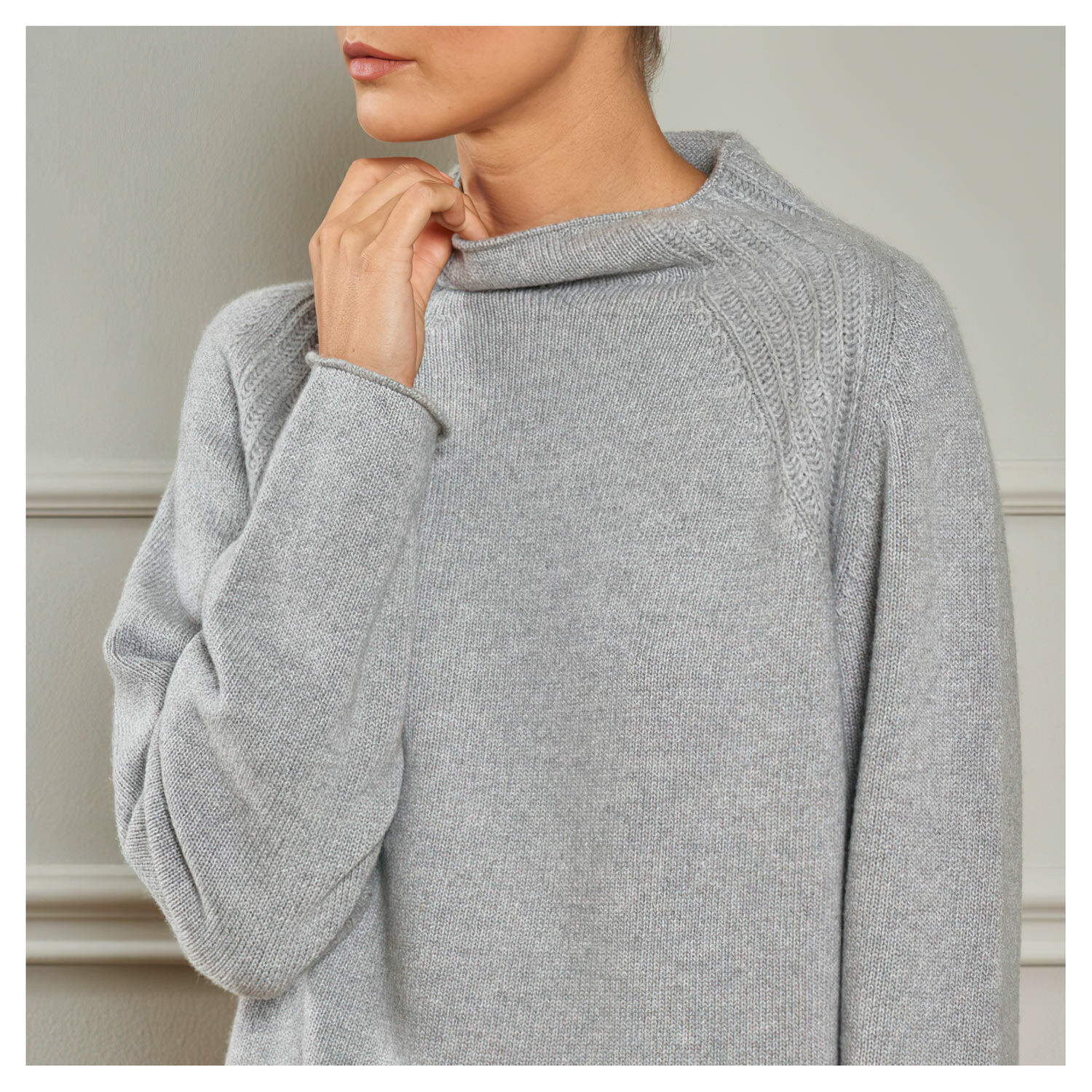 Casing Pullover