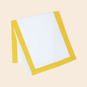 slide 4 Artistry Ajour Runner