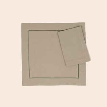 Define Placemats and Napkins Set