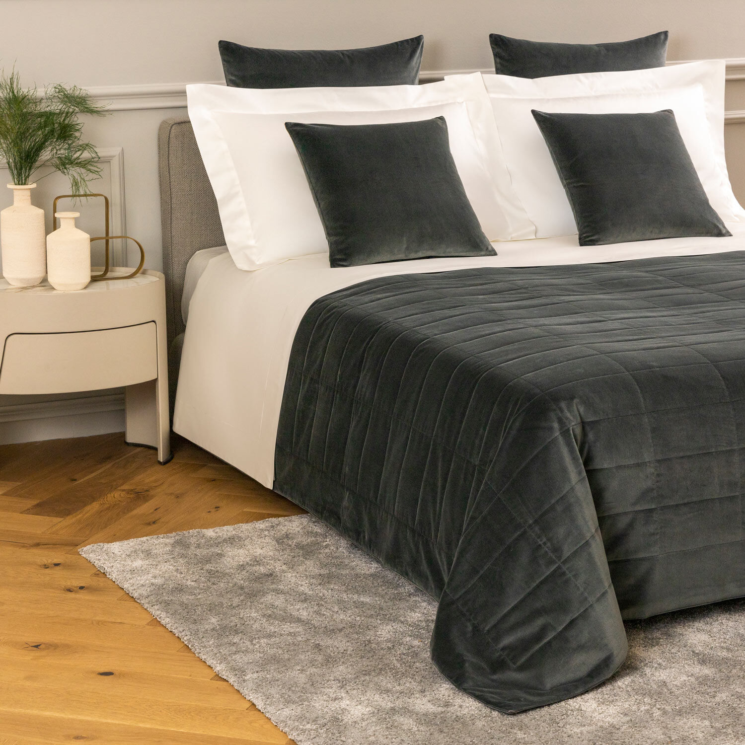 Luxury Cashmere Velvet Decorative Pillow Frette