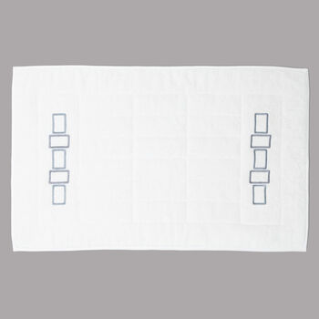 Bold Bicolor Embroidery Bath Mat