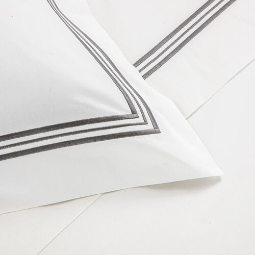 Triplo Bourdon Duvet Cover