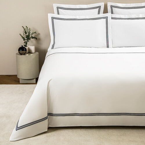 slide 1 Triplo Bourdon Duvet Cover