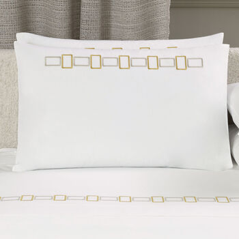 Bold Bicolor Embroidery Pillowcase