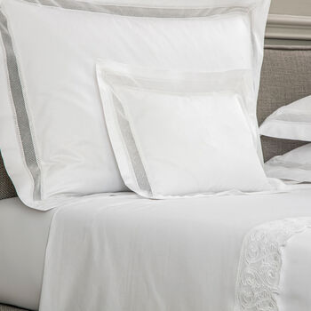 Ornate Medallion Lace Boudoir Sham