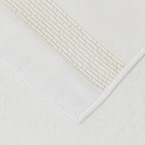 slide 3 Affinity Lace Bath Sheet
