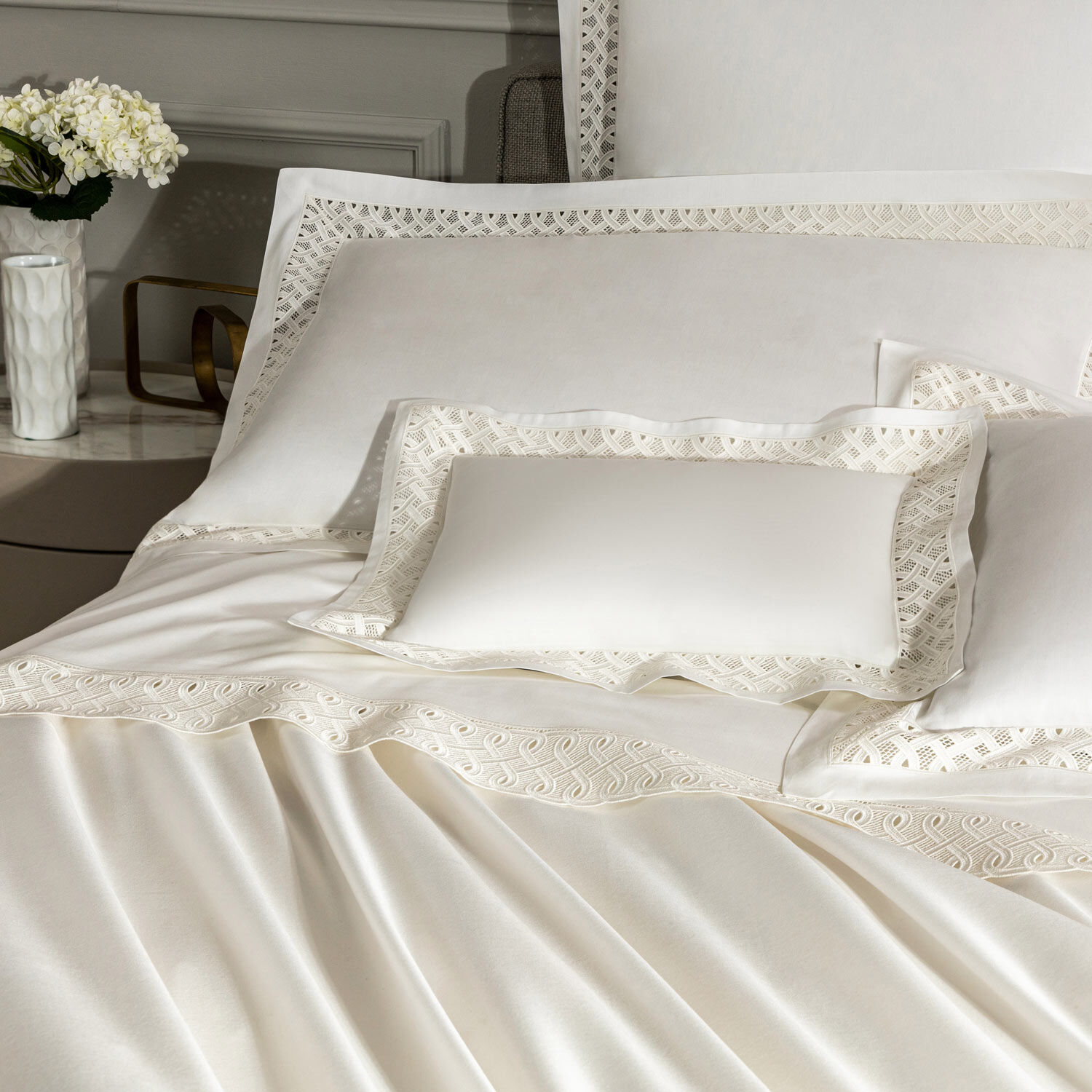 Auspicious Lace Boudoir Sham