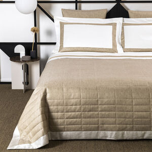 slide 1 Rectangular Breeze Bedspread