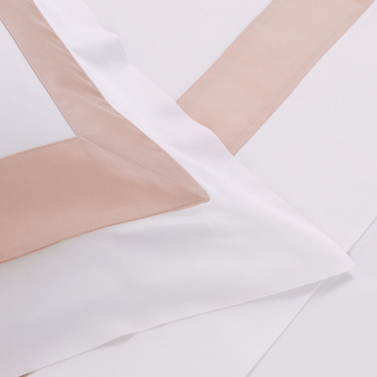 slide 3 Sateen Breeze Border Sheet Set