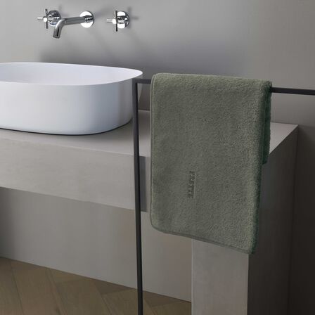 Unito Bath Towel