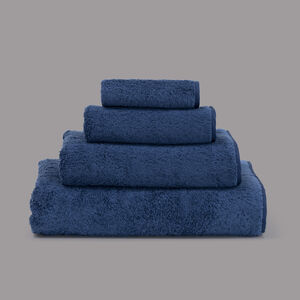 slide 4 Unito Wash Cloth