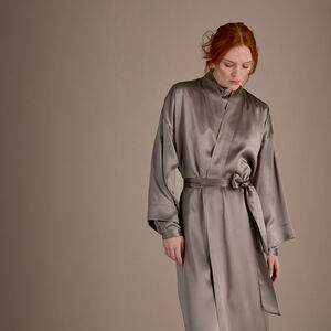 slide 4 Cascade Robe