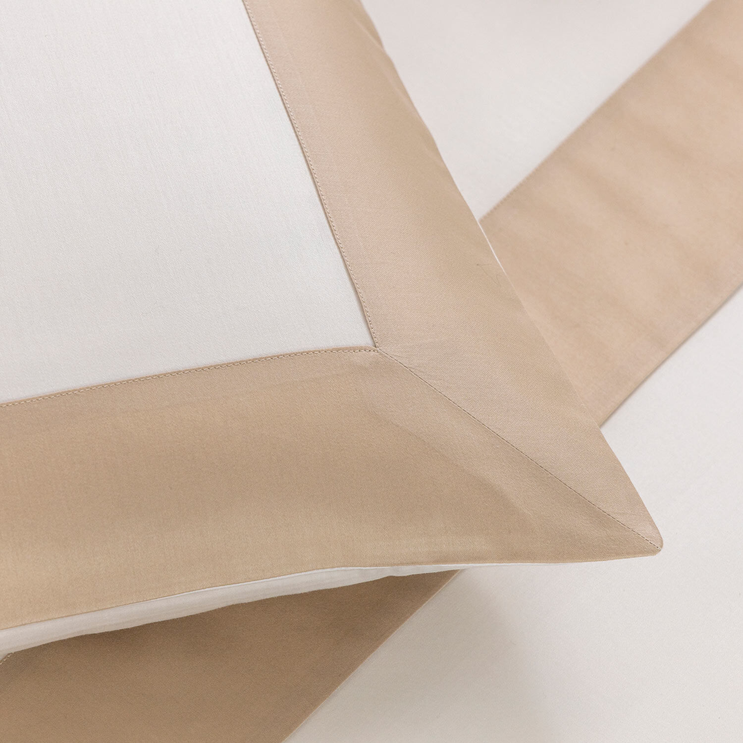 Bold Pillowcase Frette