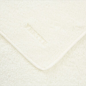 slide 3 Unito Bath Sheet