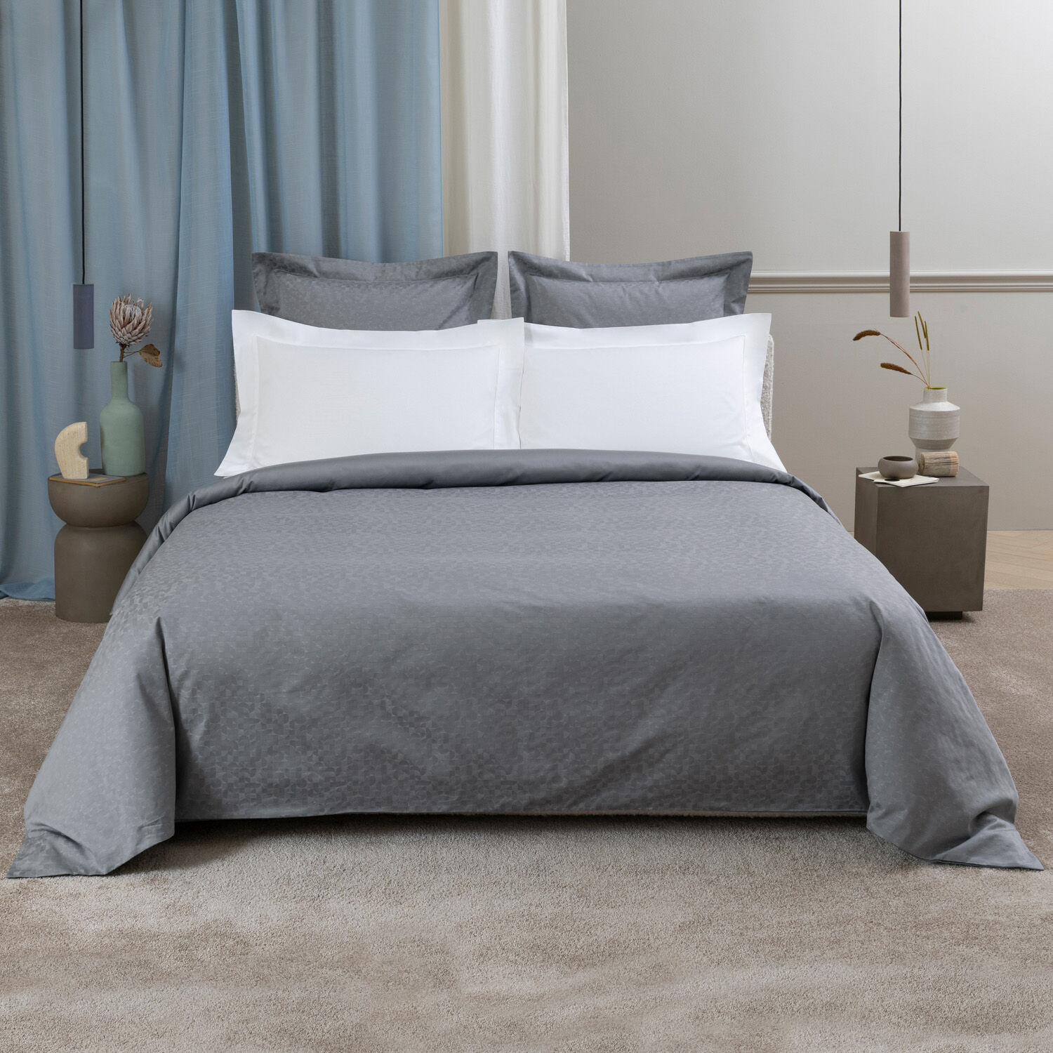 Duvet Covers - Luxury Linens | Frette