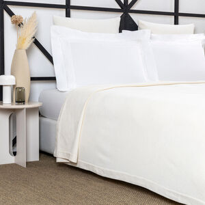 slide 2 Seraphic Bedspread