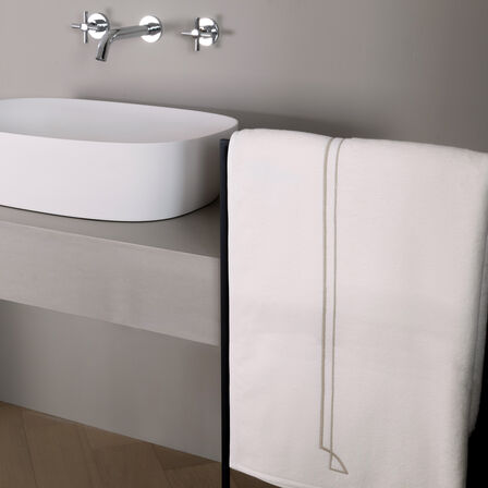 Layering Embroidery Bath Sheet