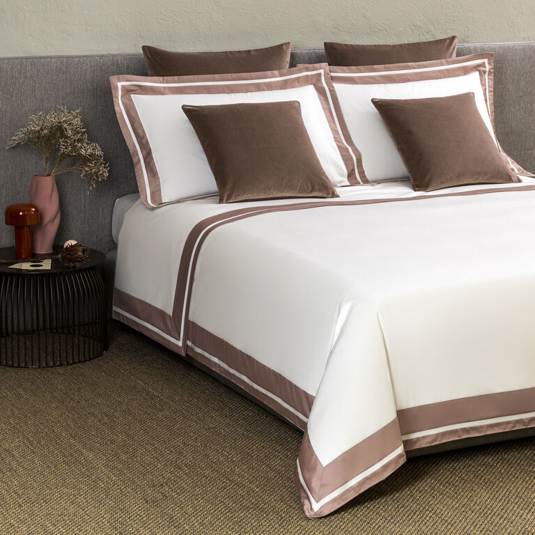 slide 4 Luxury Cashmere Velvet Decorative Cushion Cover