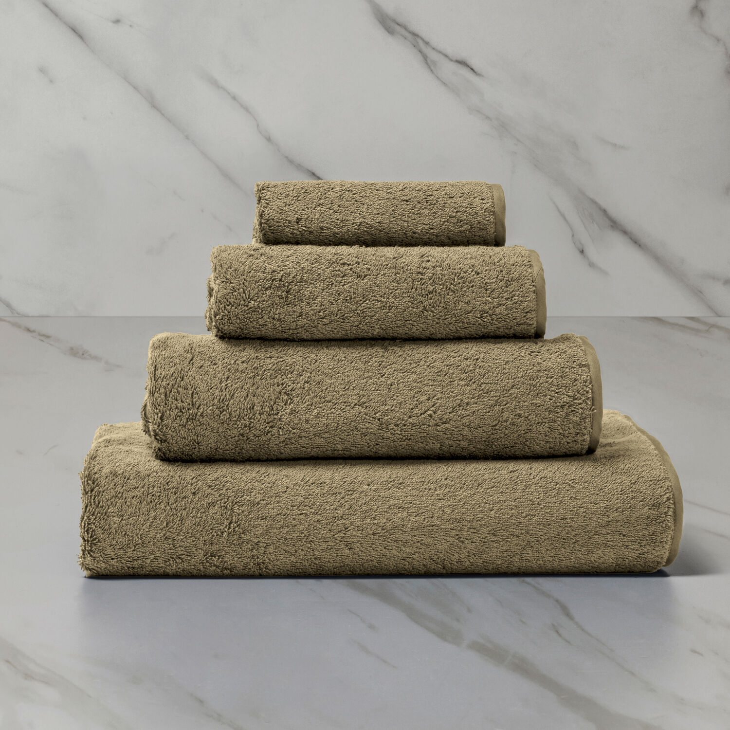 Unito Bath Towel