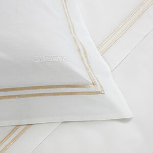 slide 3 Classic Duvet Cover