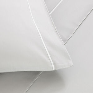slide 3 Camelia Sheet Set