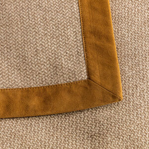 slide 3 Tuileries Throw