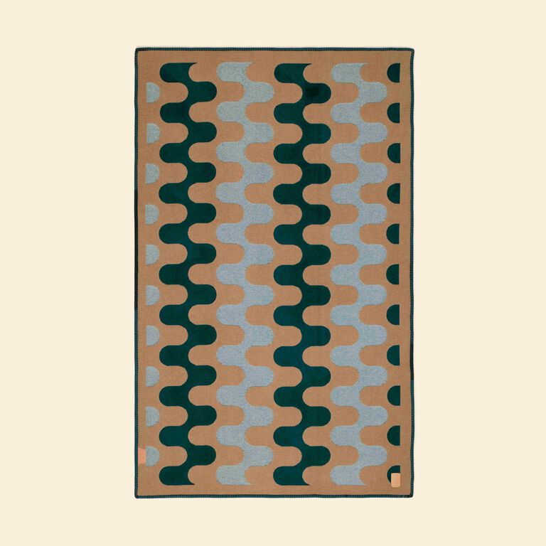 slide 2 Modernism Throw