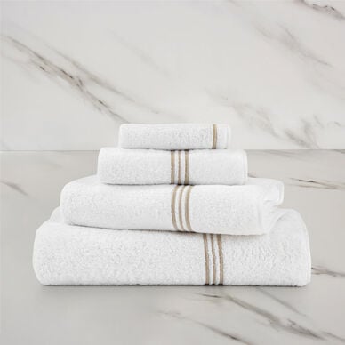 Triplo Bourdon Hand Towel image