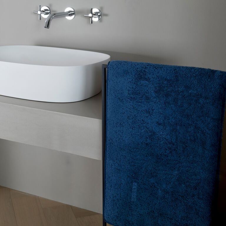 slide 1 Unito Bath Sheet