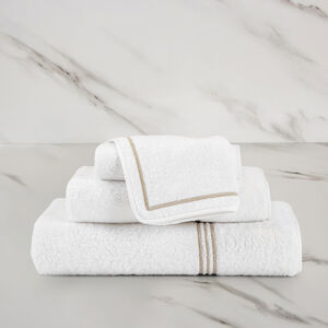 slide 1 Triplo Bourdon Wash Cloth