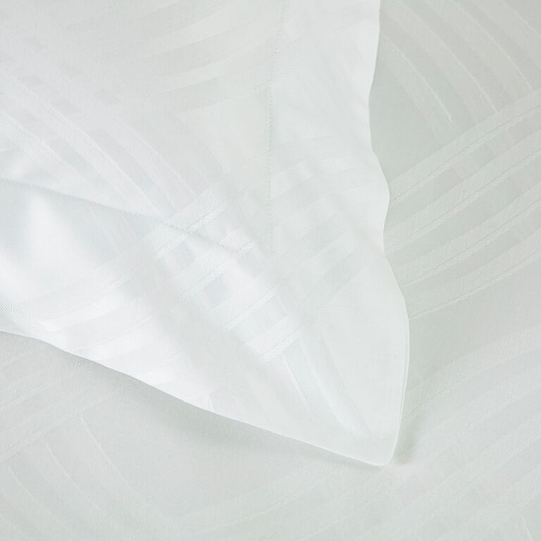slide 3 Gant Euro Sham White