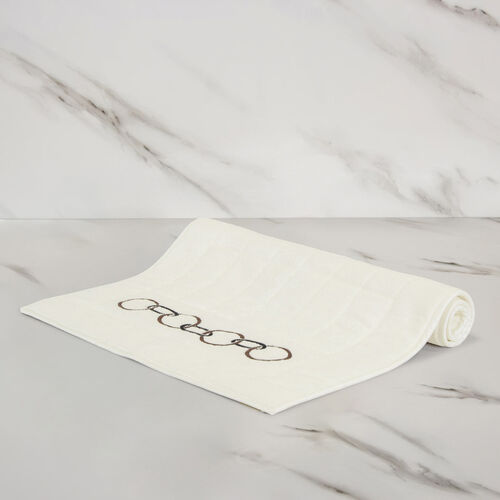 Links Embroidered Bath Mat