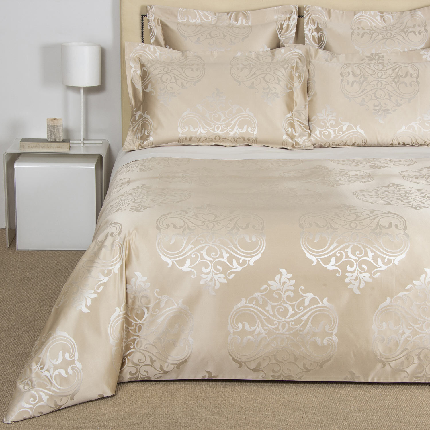 slide 1 Luxury Ornate Medallion Duvet Cover