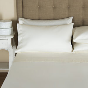 slide 2 Lux Percalle Sheet Set