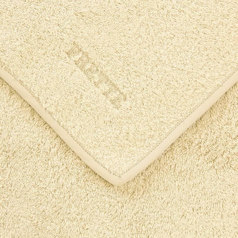 slide 3 Unito Bath Sheet