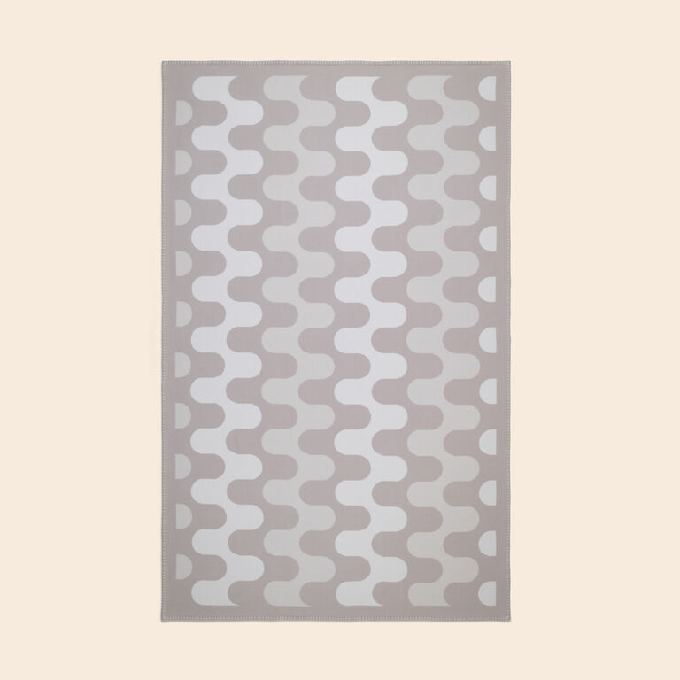 slide 1 Modernism Throw