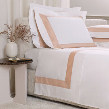 Sateen Breeze Border Sheet Set