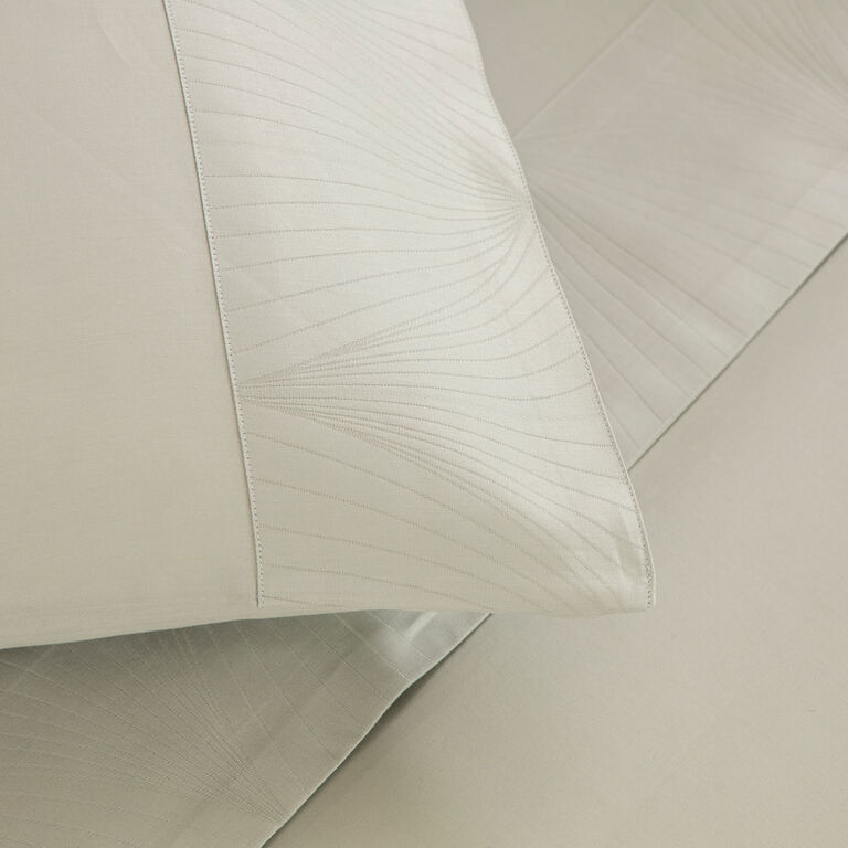 slide 3 Imperial Border Sheet Set Pearl Grey