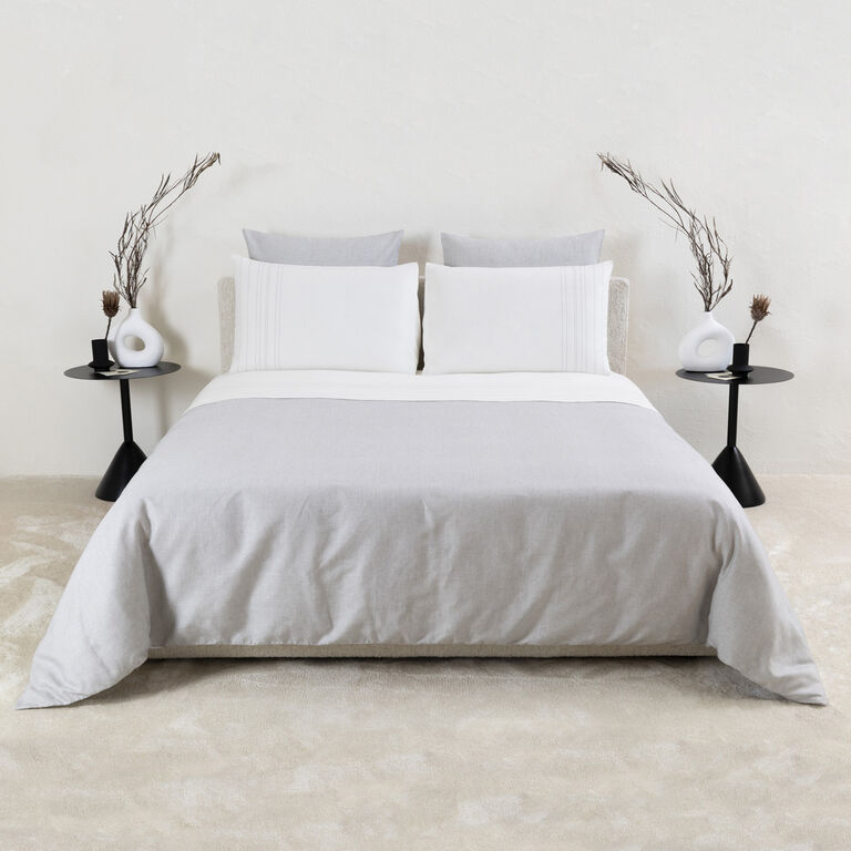 slide 4 Graphite Duvet Cover