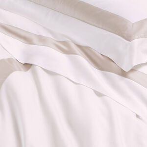 slide 5 Sateen Breeze Border Sheet Set