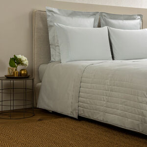 slide 2 Imperial Light Quilt Pearl Grey