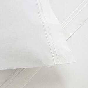 slide 3 Classic Pillowcase Set