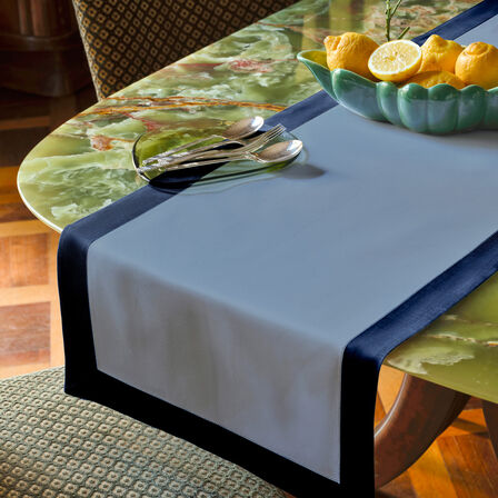 Artistry Ajour Runner