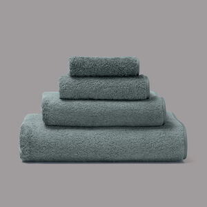 slide 4 Unito Wash Cloth