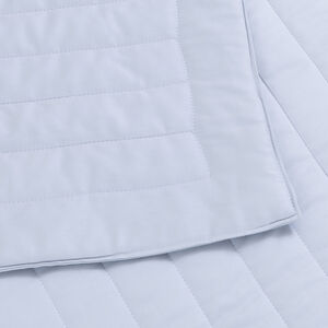 slide 3 Vertical Light Quilt